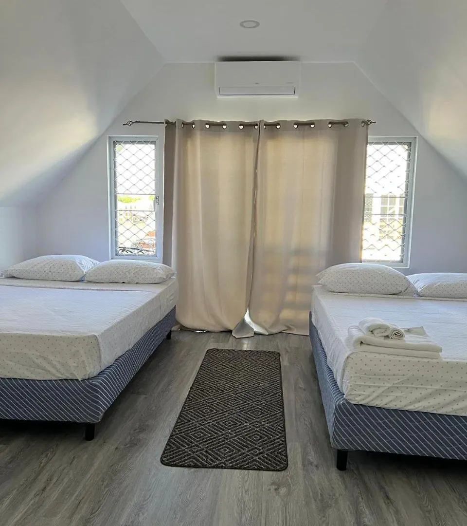 Semesterbostad Crusoe Escape Villa Crown Point