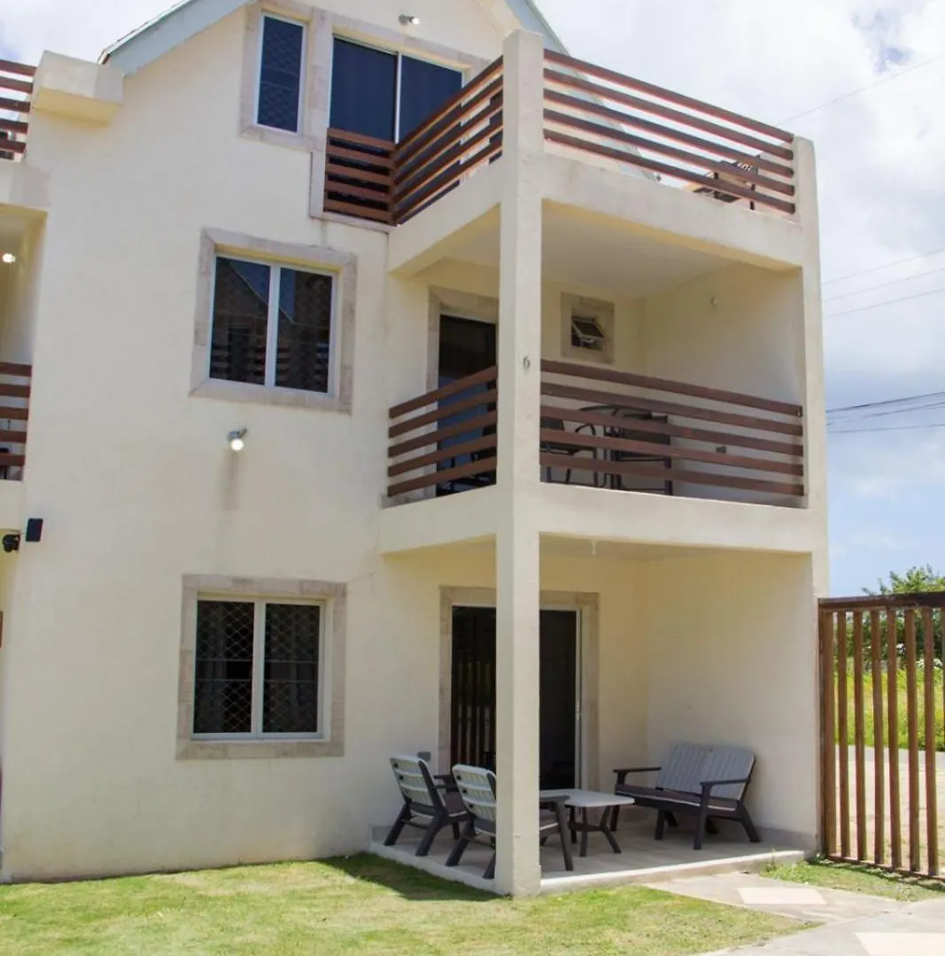 Crusoe Escape Villa Crown Point